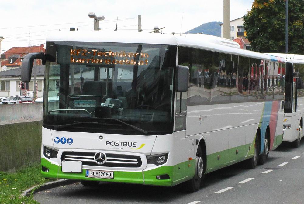 BD 12089